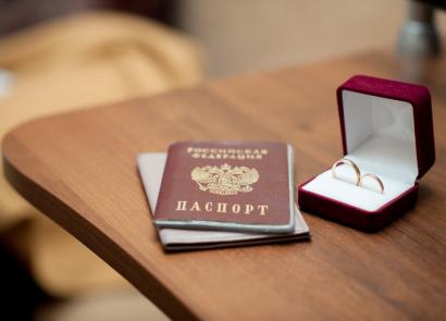 Krievijas pilsonība laulībā - mīlošām sirdīm nav šķēršļu!