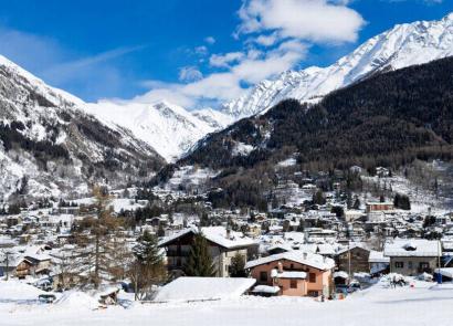 The best ski resorts in Italy Mountains in Italy ski resorts