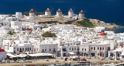 Magnificent Mykonos: where to stay, what to see?
