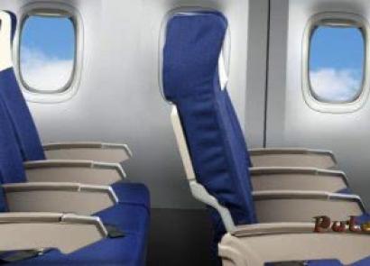 Kā lidmašīnā atrodas sēdekļi?