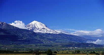 Iztaccihuatl - the most romantic mountain in Mexico The highest mountain in Mexico 7 letters