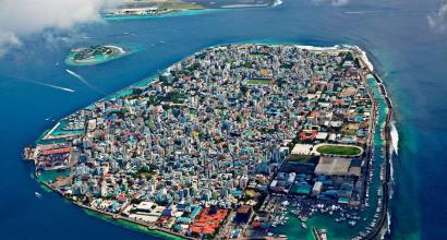 Де знаходяться Мальдіви на карті світу
