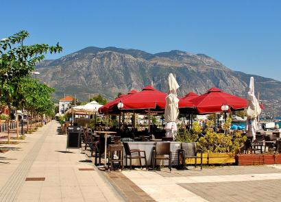 Holidays in Greece: Sunny Kalamata, Peloponnese