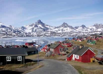 Life of people in Greenland